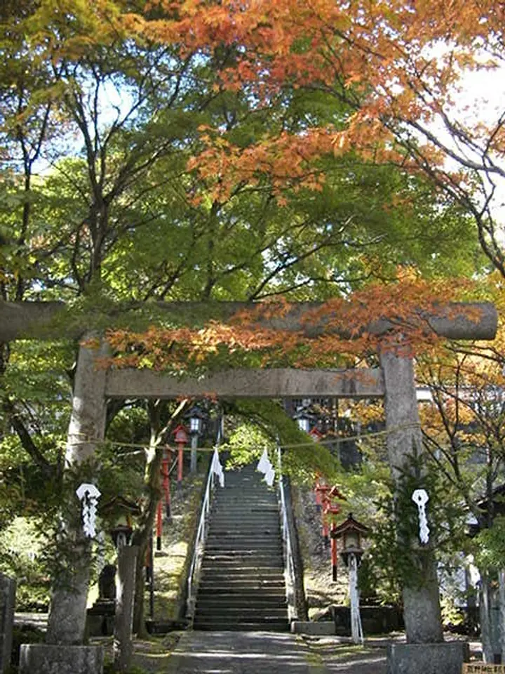 碓氷峠　熊野神社（3）（安中市）