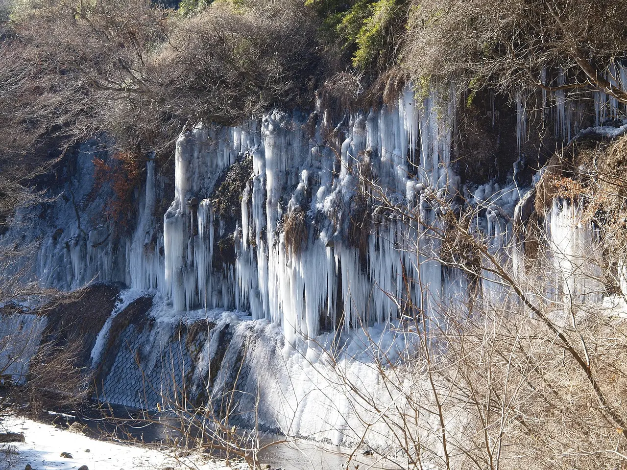 与喜屋の氷柱（長野原町）