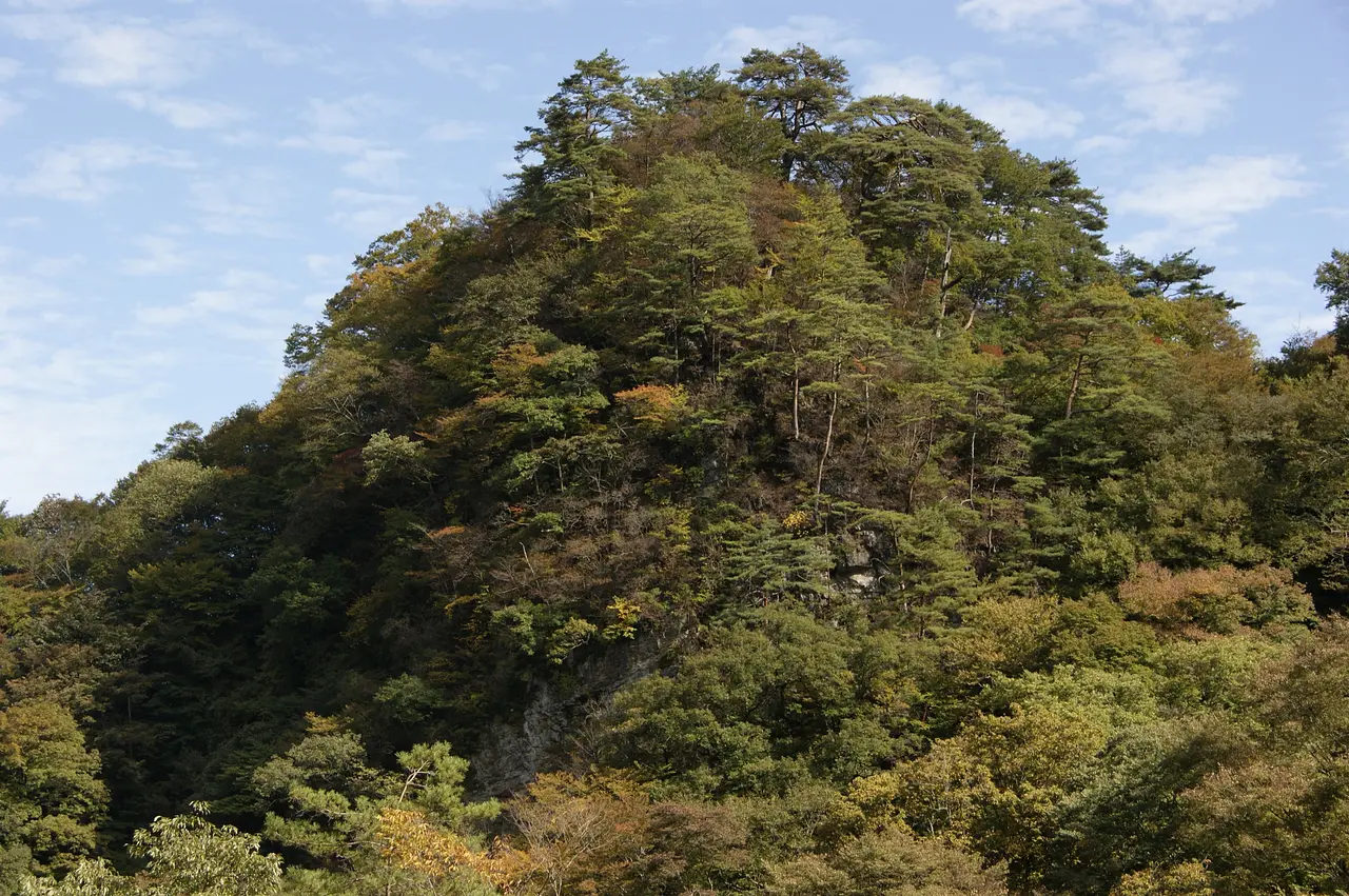 吾妻峡十勝　布袋岩（東吾妻町）