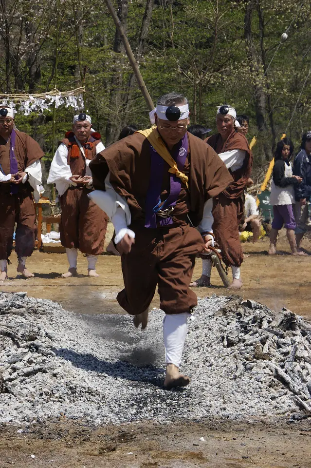 中正寺の火渡り（3）（上野村）