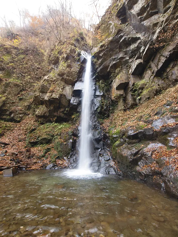 人影の滝（みなかみ町）