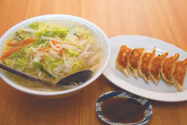 【四万温泉】餃子とラーメンの専門店　ゆうみん