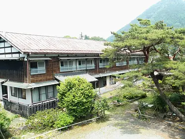 温泉茶屋　神梅館