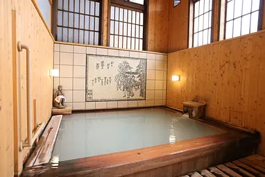 山本館