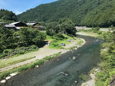 古民家の宿　川の音