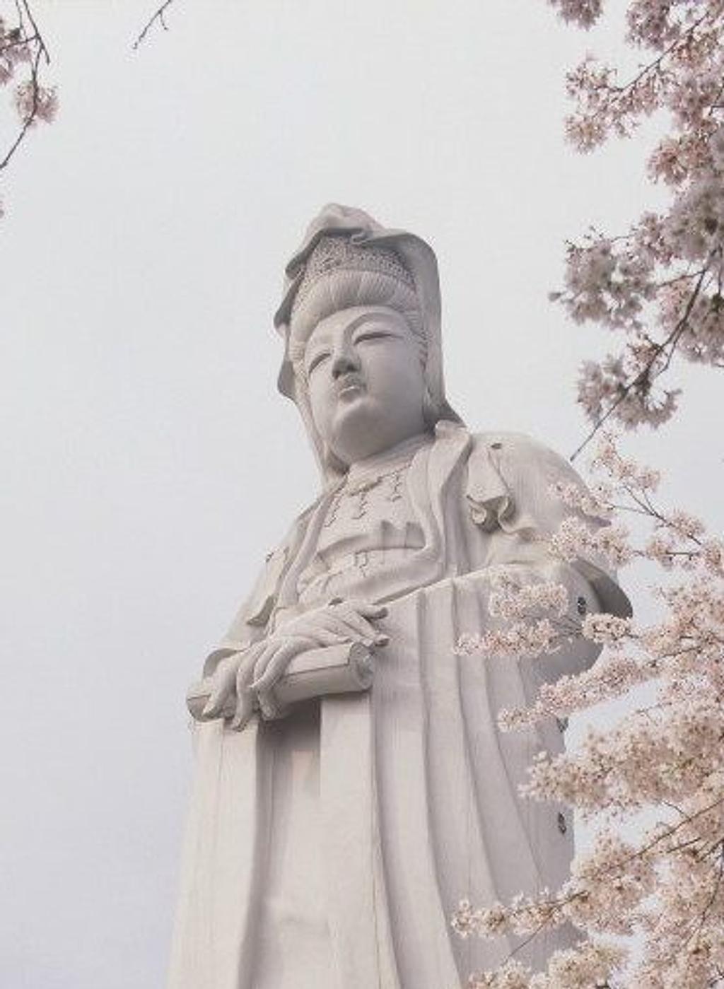 白衣観音 川副冬山 作 観音 有田焼 有田白磁 白衣観音像 新品 未使用 です。 Amazon.co.jp: 白衣観音 川副冬山 作 観音 有田焼 有田白磁 白衣