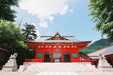 赤城神社（大沼湖畔）