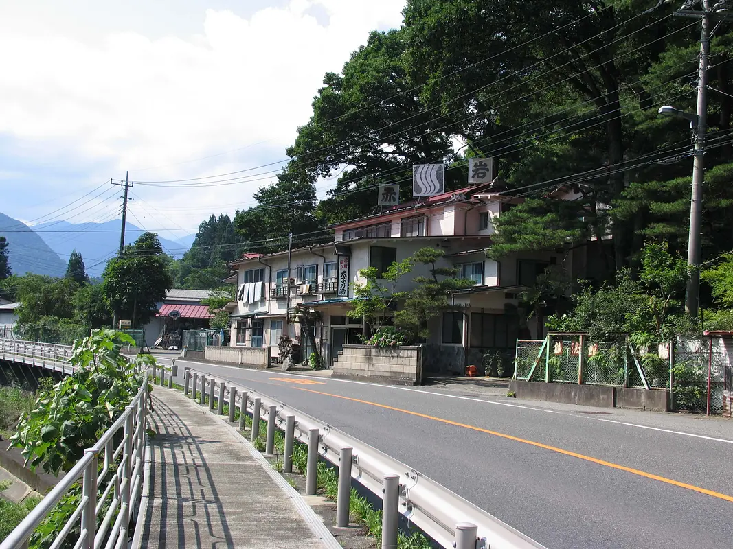 akaiwaonsen_01.jpg