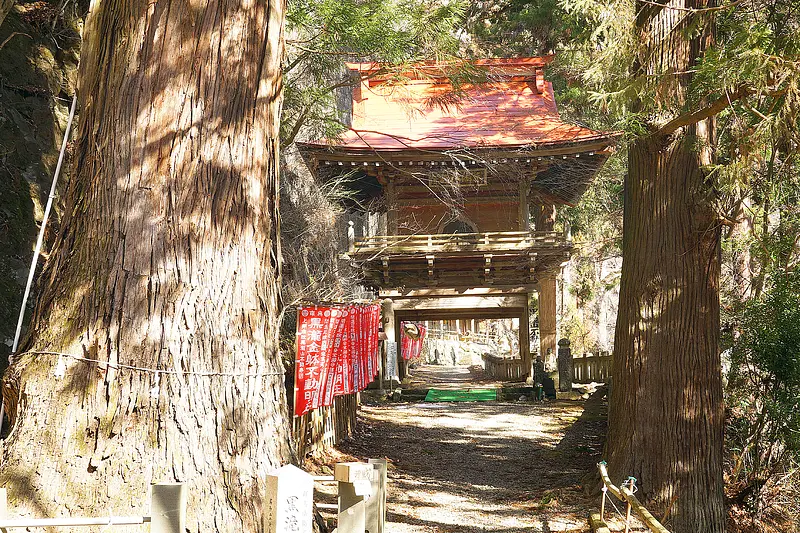 黒瀧山不動寺（南牧村）