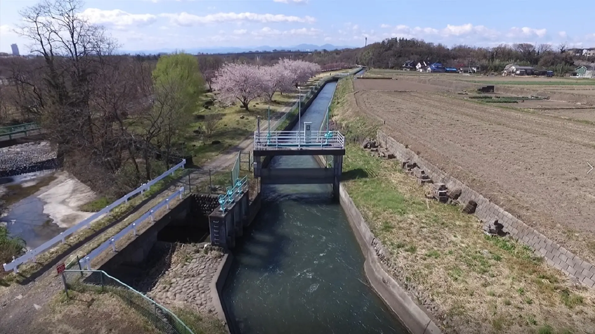 ④吉岡制水門.jpg