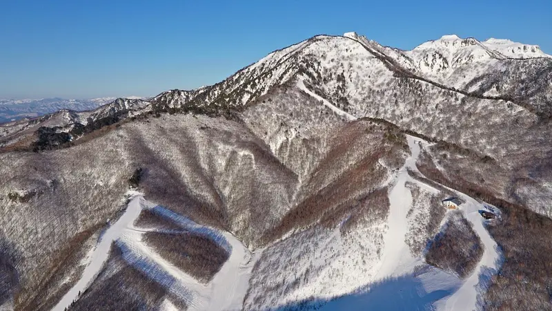 かたしなオグナほたかスキー場