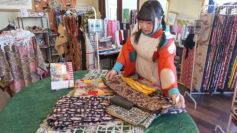 伊勢崎銘仙専門店