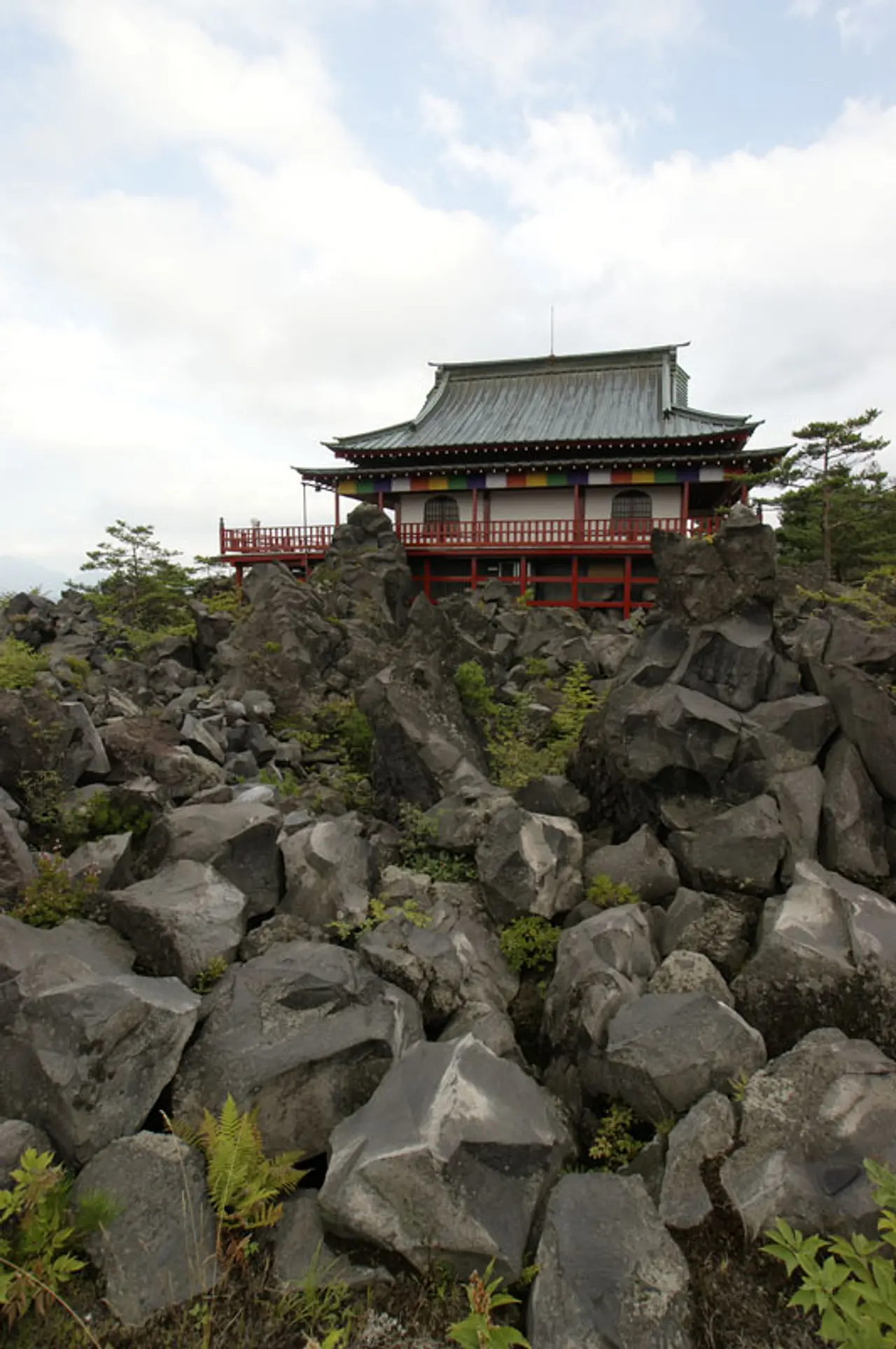 鬼押出し