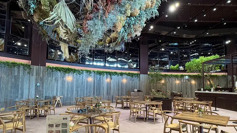 フラワーホールカフェ