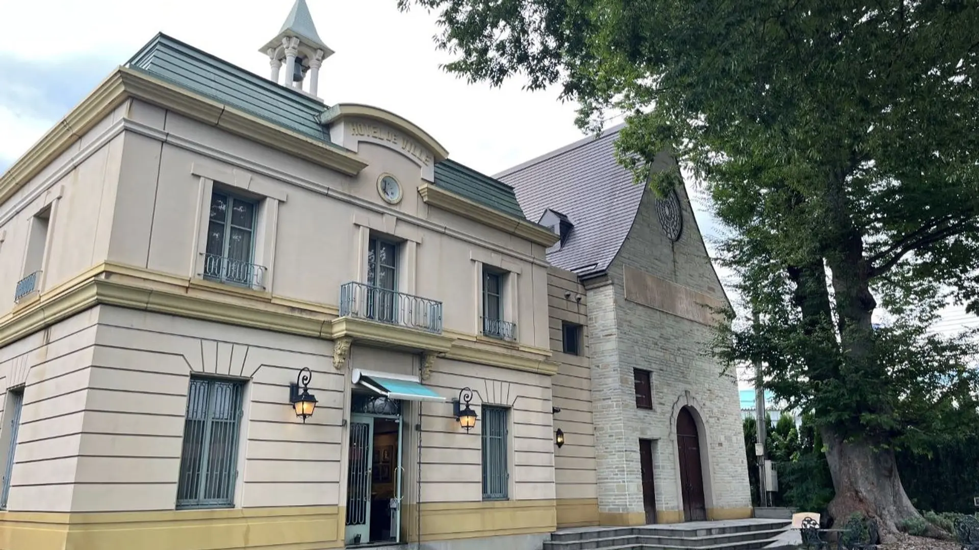 日本シャンソン館