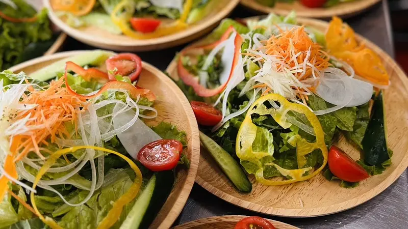 採れたてサラダ