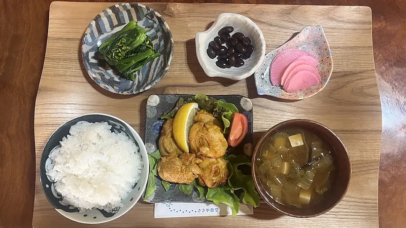 体に優しい日替わり定食