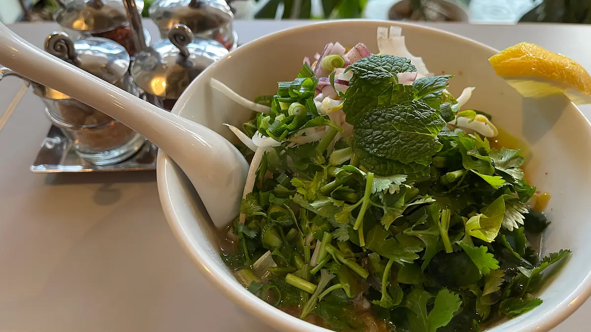 泰処セマクテで本格タイ料理