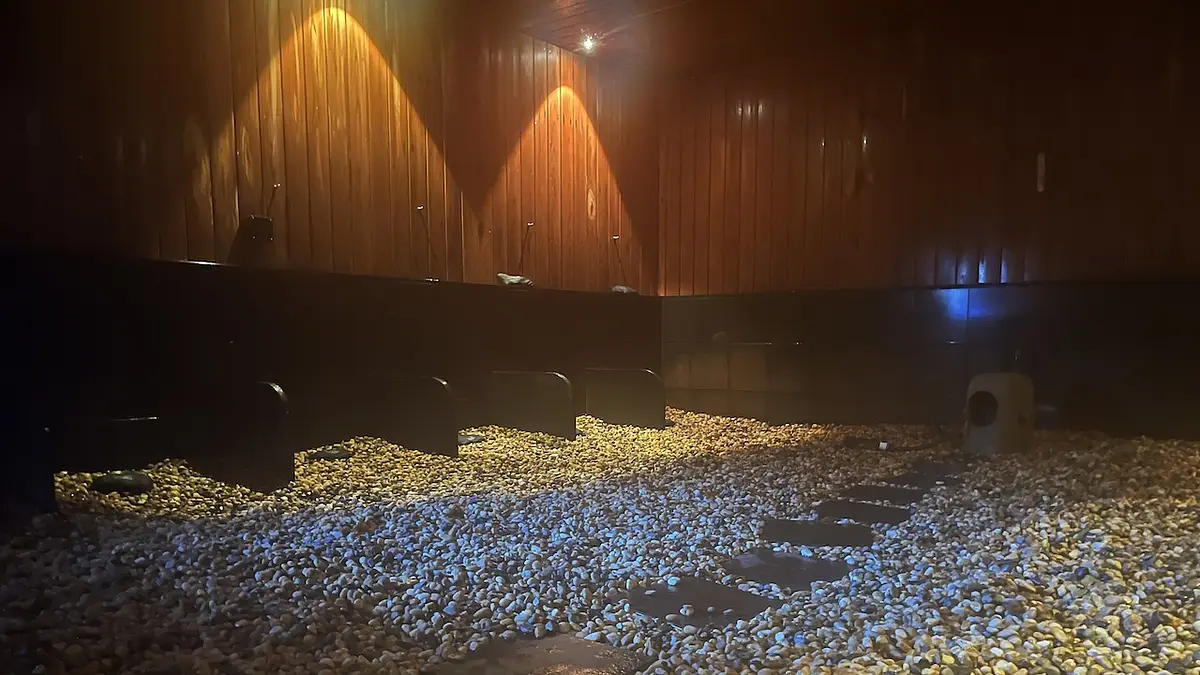 薬石浴で整えるBE STONE