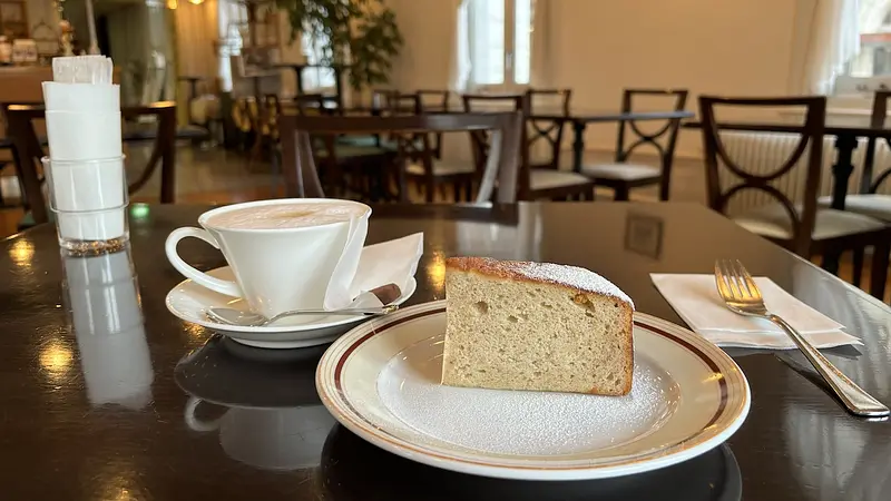 昭和の建物で味わう優雅な大人時間