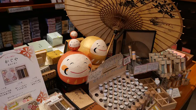 砂糖問屋からお香専門店へ