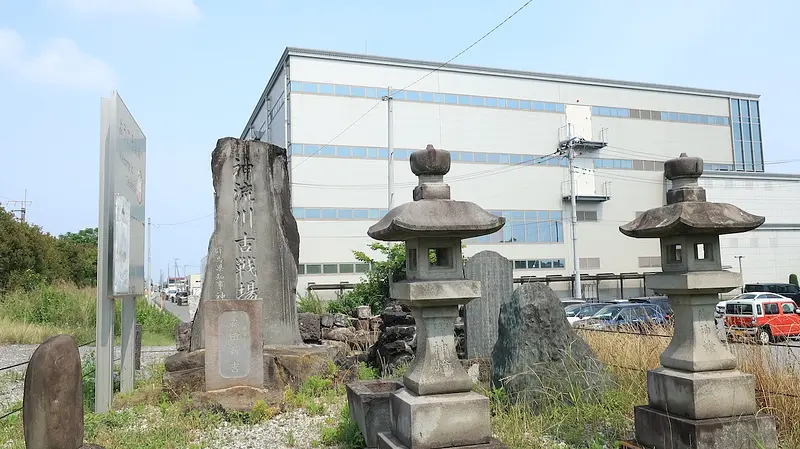 神流川古戦場跡碑
