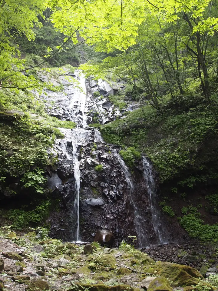 山崖の滝（桐生市）